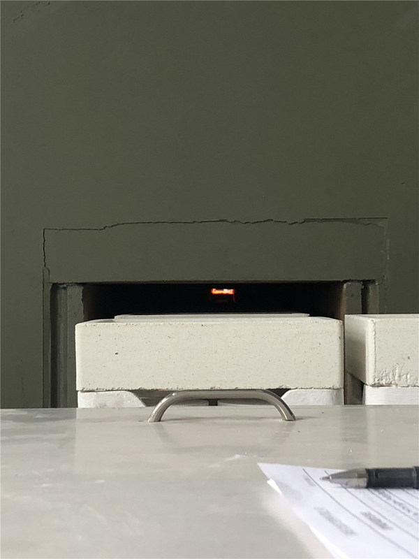 Yucera HT putih Blok Zirkonia Gigi - Solusi Hemat Biaya untuk Restorasi Berkualitas Tinggi